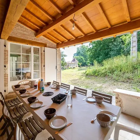 La Maison Dans La Nature - Cadre Exceptionnel Au Bord De Cours Deau *